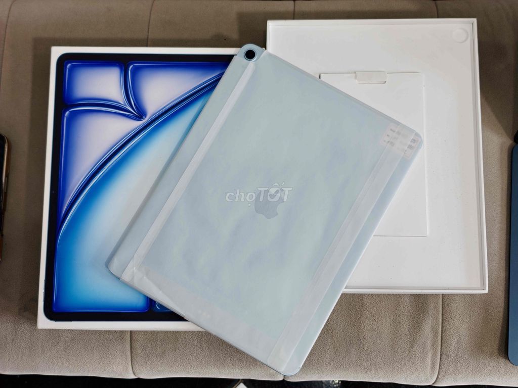ipad Air 7 M3-13inch 5G 128gb Blue VN sạc 0 lần. Mua bán Máy tính bảng tại Quận Đống Đa Hà Nội được đăng bởi Quý Hoàng hình 1