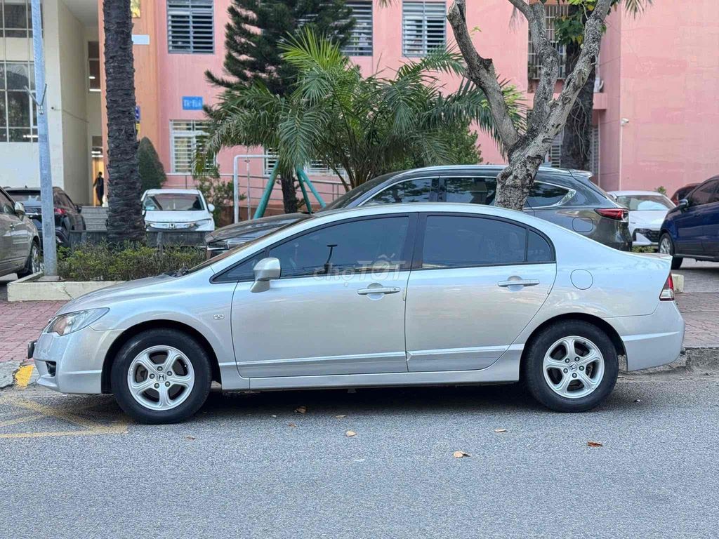 Honda Civic 2012 Gen 8 100000 km Bạc. Mua bán Ô tô tại   được đăng bởi Nguyễn văn Khánh hình 4