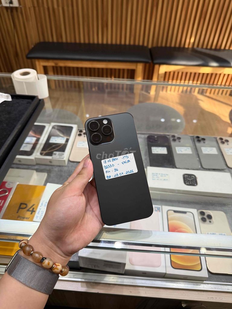 Apple iPhone 16 Pro Max 1TB Đen Đã sử dụng. Mua bán Điện thoại tại Quận Gò Vấp Tp Hồ Chí Minh được đăng bởi Võ Chí Bảo hình 1