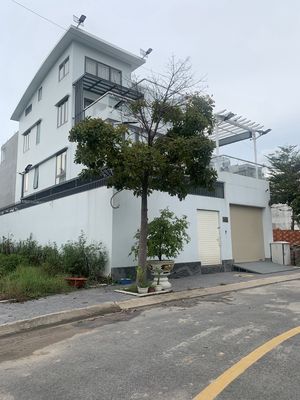 Bán lô đất biệt thự The Seasons ngay Lotte giá 8.4 tỷ DT 10x20. Sổ sẵn