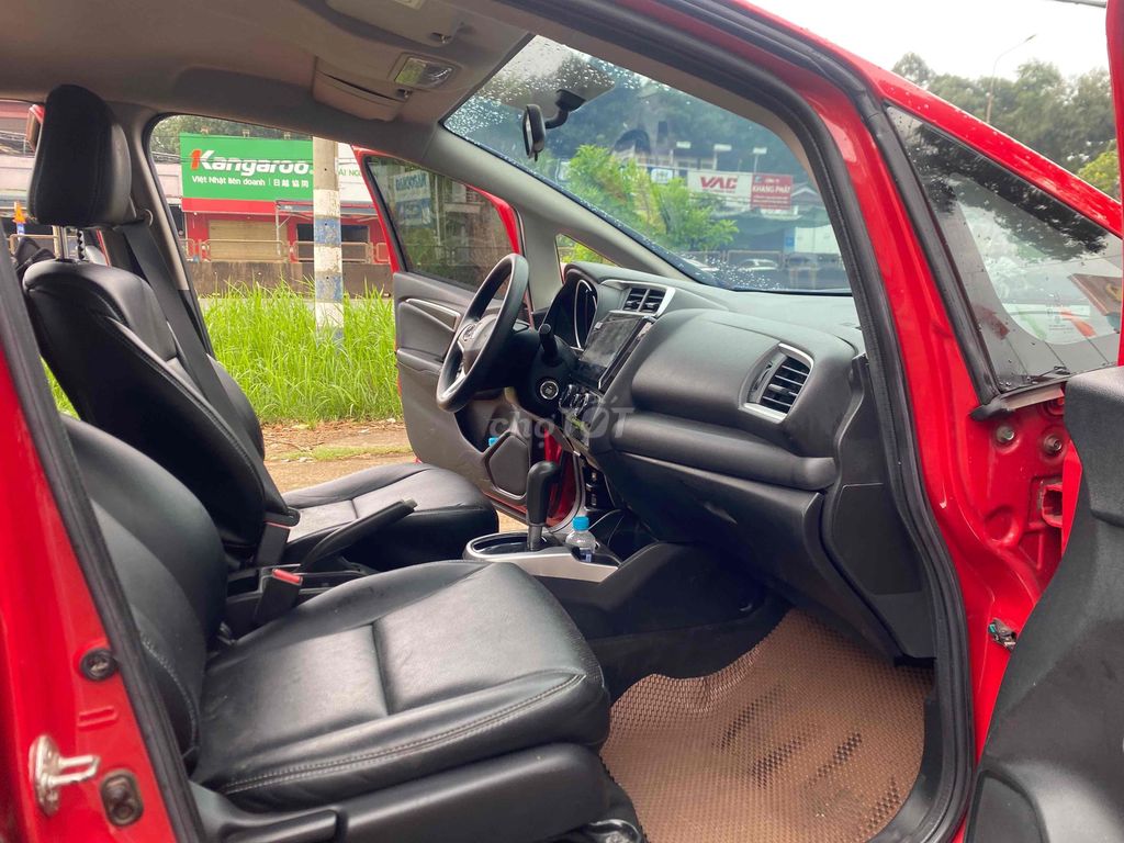 Honda Jazz 2018 CVT- 69000 km. Mua bán Ô tô tại Thành phố Long Khánh Đồng Nai được đăng bởi Mr hiếu hình 8