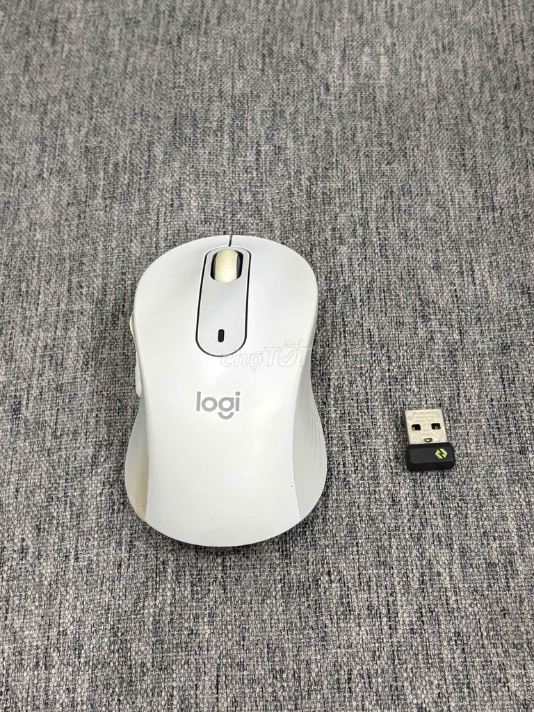 Chuột Logitech M650 Trắng size M. Mua bán Phụ kiện (Màn hình, Chuột...) tại Quận 8 Tp Hồ Chí Minh được đăng bởi Thanh Thuỷ hình 1