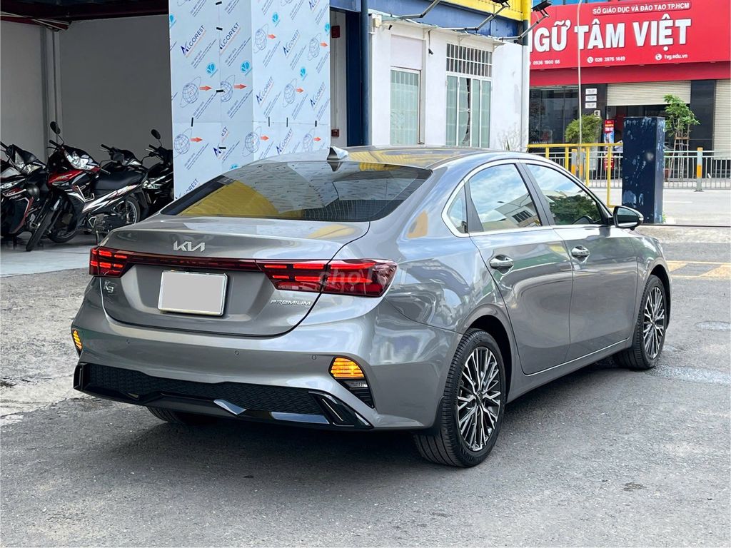 KIA K3 2.0 PREMIUM 2024 GIA ĐÌNH LƯỚT ĐẸP VAY 75%. Mua bán Ô tô tại Quận 5 Tp Hồ Chí Minh được đăng bởi Hiếu hình 5