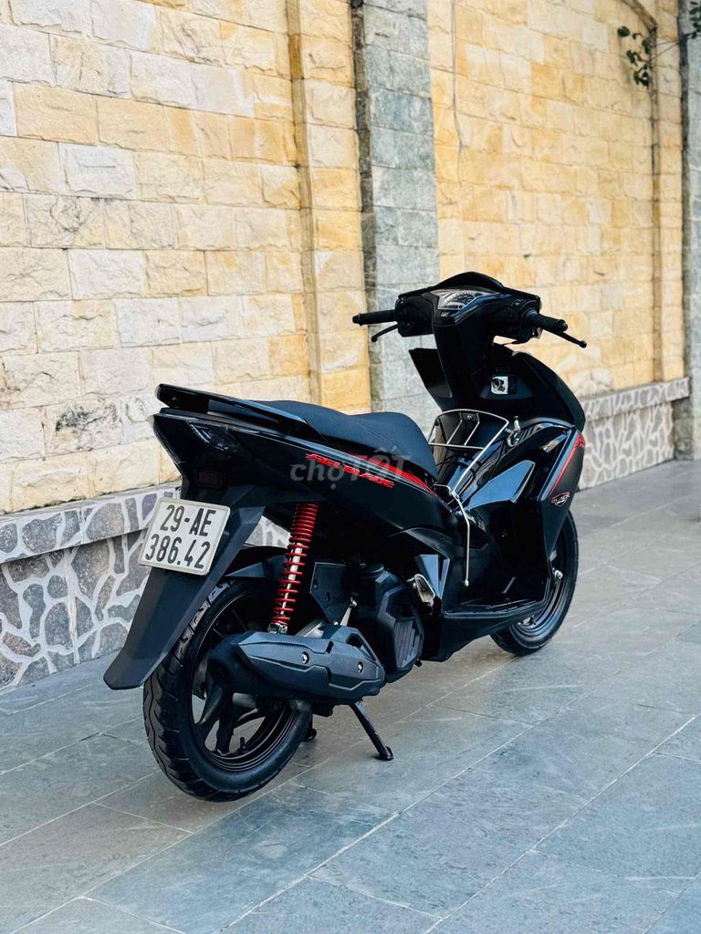 Airblade 125fi đen nhám cuối 2015 sơn máy zin 100%. Mua bán Xe máy tại Quận Cầu Giấy Hà Nội được đăng bởi nguyễn bích thuỷ hình 9
