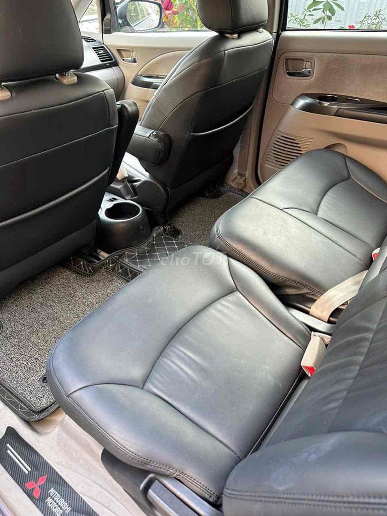 Mitsubishi Grandis 2005 2.4 AT - 195000 km. Mua bán Ô tô tại Thành phố Thủ Dầu Một Bình Dương được đăng bởi Mr Tâm hình 5