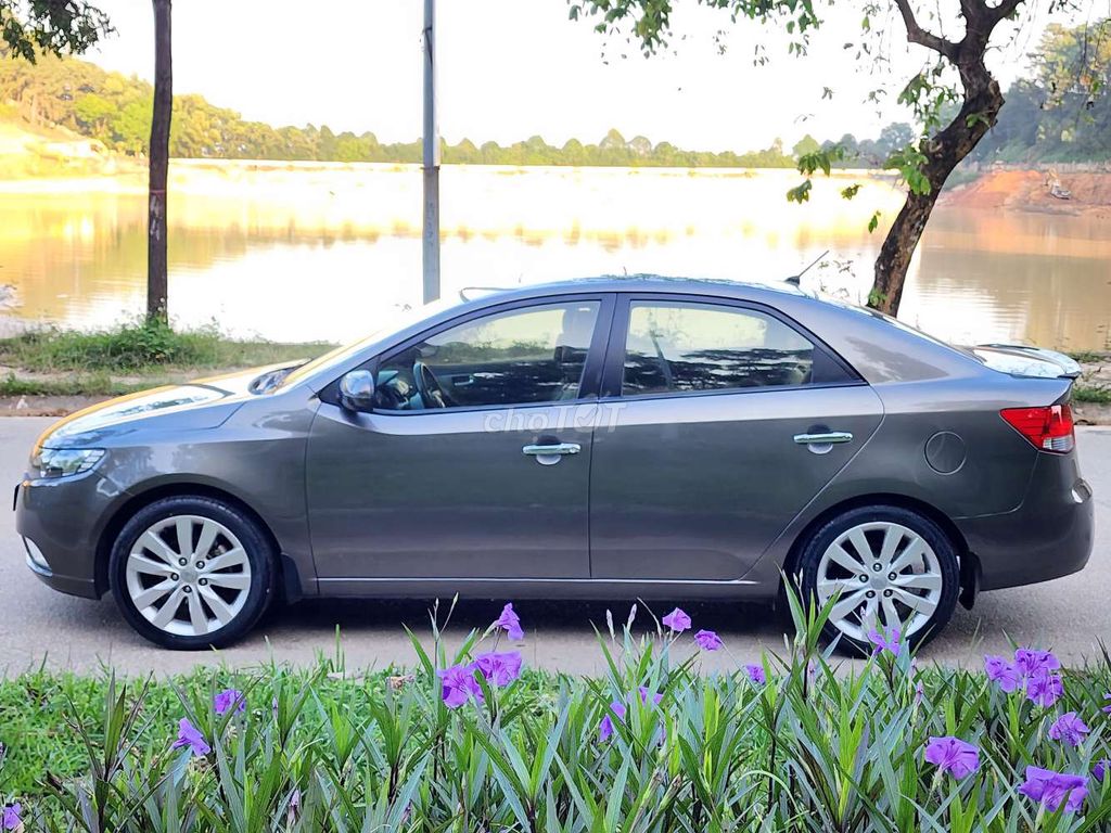 Kia cerato nhập khẩu , 1 chủ sử dụng từ mới. Mua bán Ô tô tại Huyện Sóc Sơn Hà Nội được đăng bởi Thế Auto  hình 4