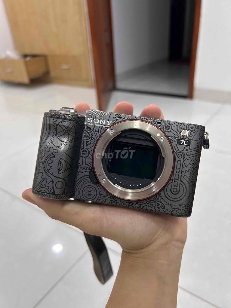 Máy ảnh Sony A7C Bạc + Lens 28 F2. Mua bán Máy ảnh, Máy quay tại Thành phố Thủ Đức Tp Hồ Chí Minh được đăng bởi Hữu Nguyễn hình 1