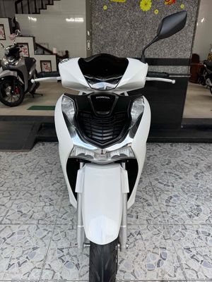 SH Vn 150cc ABS Siêu Lướt Chạy Đúng 2.800Km... Mua bán Xe máy tại Thành phố Long Xuyên An Giang được đăng bởi Cửa Hàng Xe Minh Hạnh