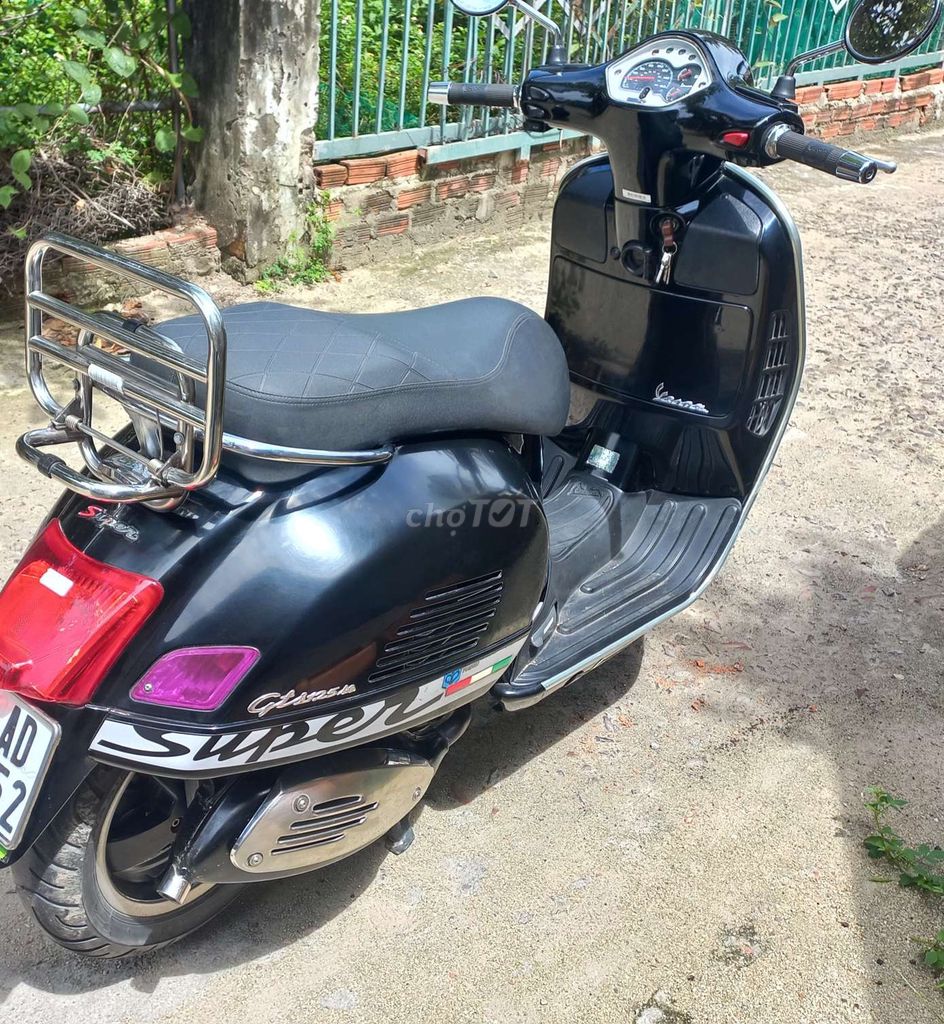 BÁN XE VESPA GTS. Mua bán Xe máy tại Huyện Phù Cát Bình Định được đăng bởi Nguyễn ANA hình 2