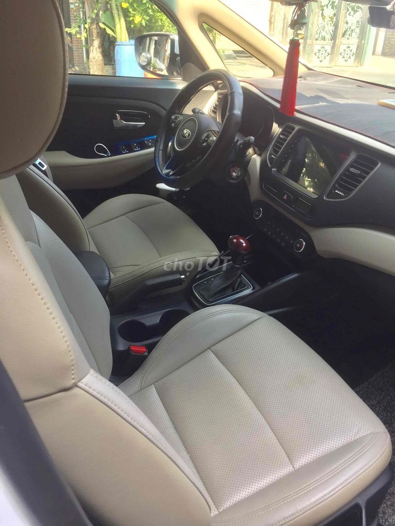 Kia Rondo 2018 GAT siêu mới, ODO chuẩn 49k km. Mua bán Ô tô tại Quận Tân Phú Tp Hồ Chí Minh được đăng bởi Tuan Tân Phú hình 5