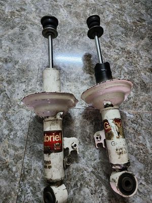 Phuộc ô tô Gabriel Innova 2017 Trắng. Mua bán Phụ tùng xe tại Quận 10 Tp Hồ Chí Minh được đăng bởi A điền