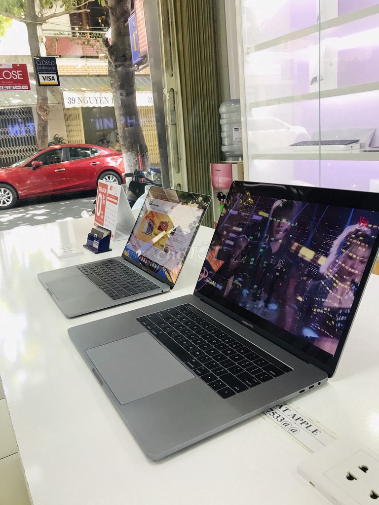 0792029029 - MV902-Macbook Pro 15inch 2019