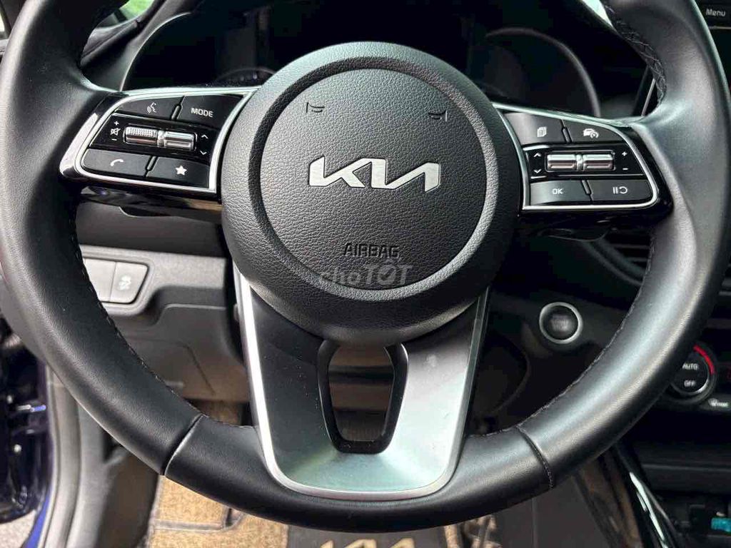 Kia K3 2021 2.0 Premium lướt, xe đẹp zin ạ. Mua bán Ô tô tại Quận 3 Tp Hồ Chí Minh được đăng bởi Vo Johnny hình 6