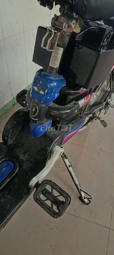 Xe đạp điện còn chạy tốt. Mua bán Xe điện tại Quận Ninh Kiều Cần Thơ được đăng bởi trí hải hình 6