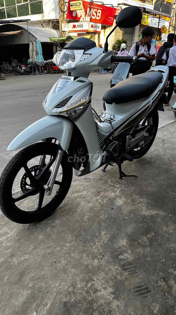 Future fi 2008 áo 2009 trắng ( hỗ trợ góp ). Mua bán Xe máy tại Huyện Chợ Mới An Giang được đăng bởi Cửa hàng xe Thiên Phước 2 hình 5