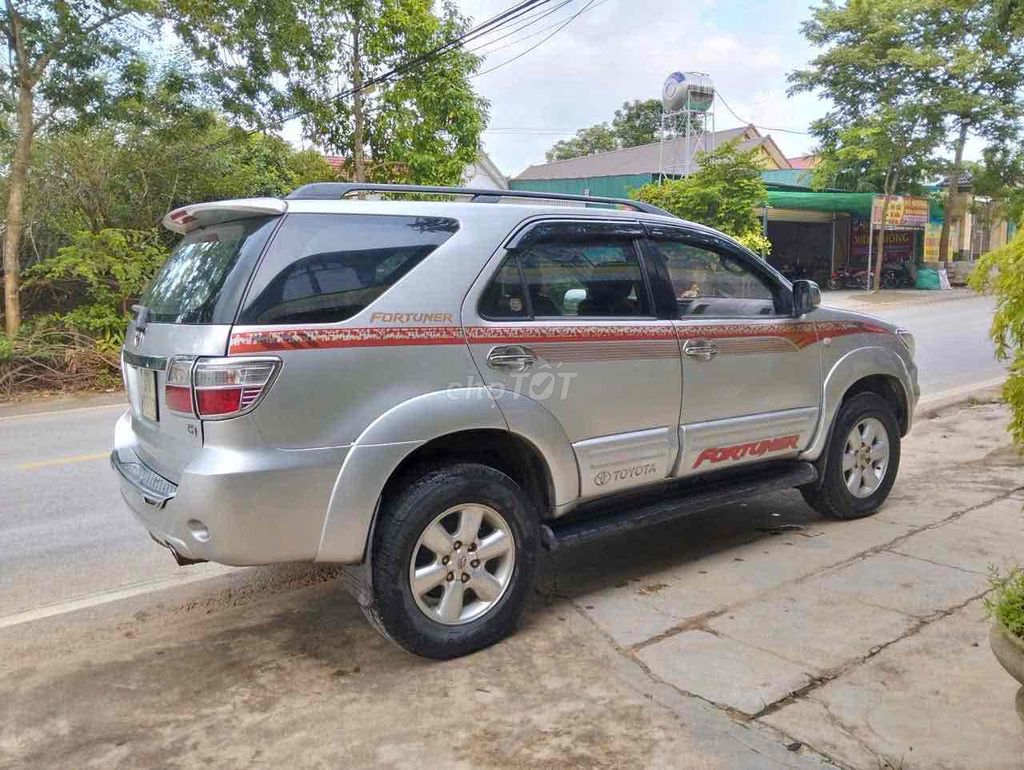 Toyota Fortuner 2010 2.5G - 15 km. Mua bán Ô tô tại Huyện Quỳ Hợp Nghệ An được đăng bởi PHAN Thuong  hình 2