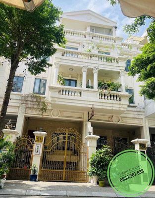Townhouse 100 m² · 6 bed · Khu dân cư Cityland Park Hills