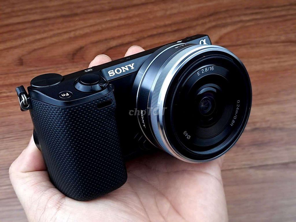 Sony Nex 5R + Lens 16F2.8