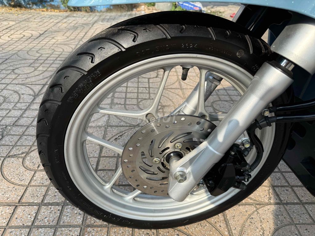 Sh mode 2014 màu hót.. Mua bán Xe máy tại Quận Ô Môn Cần Thơ được đăng bởi Trần Tùng hình 12