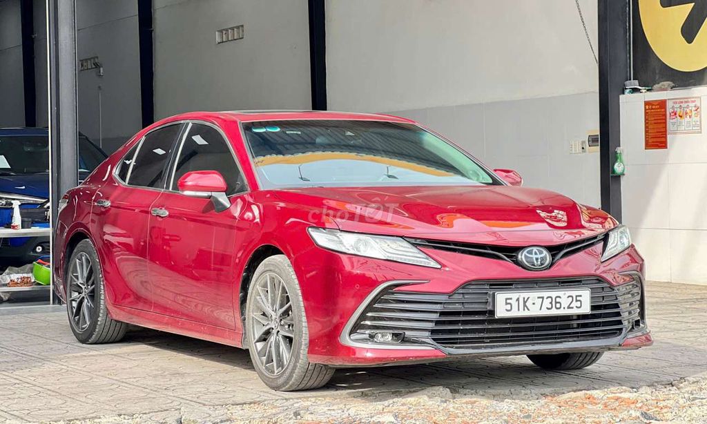 Toyota camry 2.0Q 2022. Mua bán Ô tô tại Thành phố Thủ Dầu Một Bình Dương được đăng bởi Quốc việt  hình 3