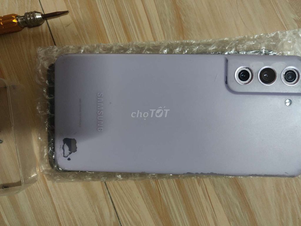 Samsung Galaxy S21 FE 5G 128GB Tím. Mua bán Điện thoại tại Thành phố Thủ Dầu Một Bình Dương được đăng bởi quân đỗ minh hình 1