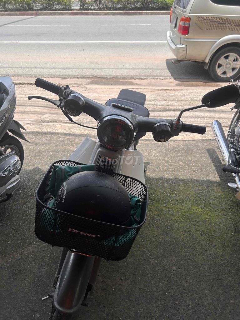 cup 50cc. nhung len may 100 di mamh. em. Mua bán Xe máy tại Thành phố Thuận An Bình Dương được đăng bởi Tên chưa cung cấp hình 3