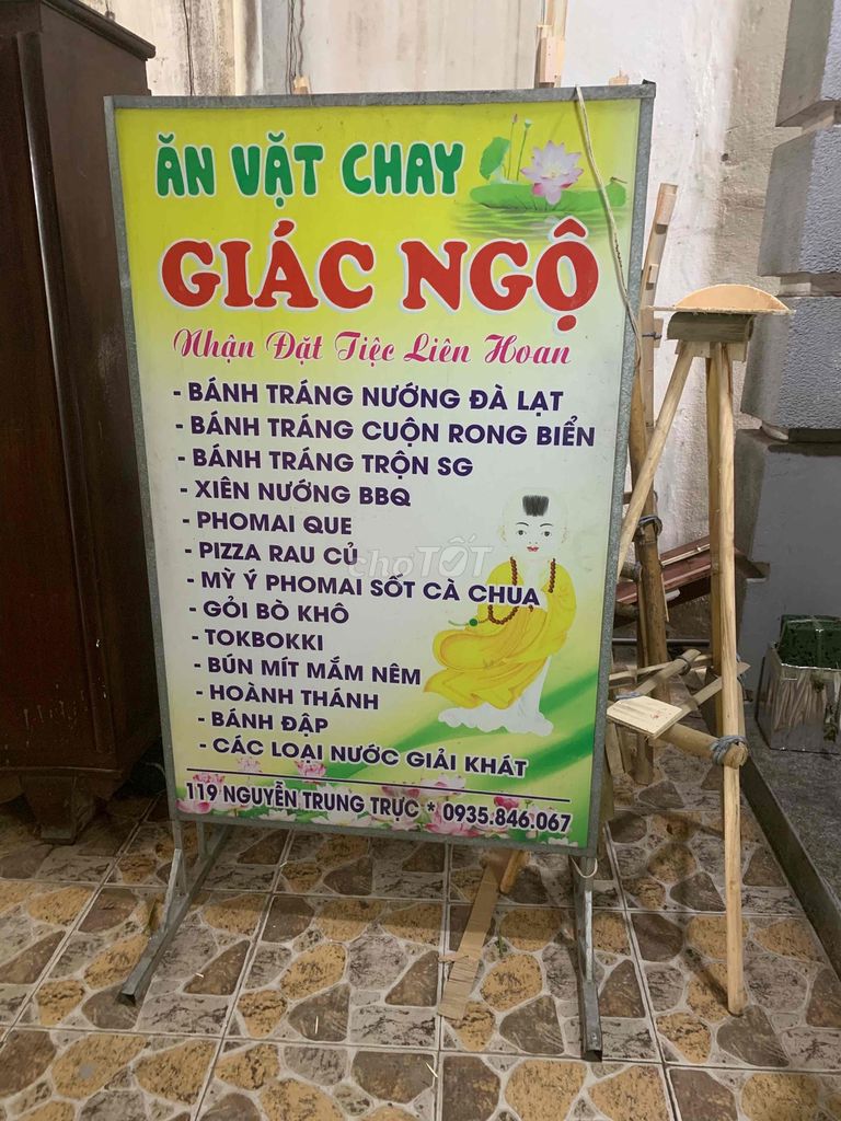 Bảng hiệu Kim loại Vàng, Xanh lá 1 mét. Mua bán Đồ dùng văn phòng tại Quận Thanh Khê Đà Nẵng được đăng bởi tin tin hình 1
