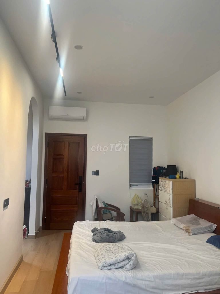 Аренда · 3 комн. · 110 м² · Quận Ngũ Hành Sơn, ул. Đường Hói Kiểng 6