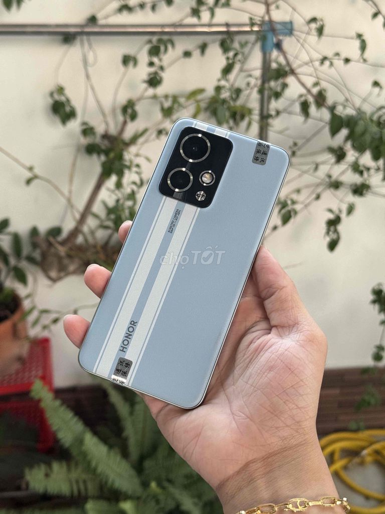 Honor 90GT 256GB Xám. Mua bán Điện thoại tại Thành phố Thuận An Bình Dương được đăng bởi Thanh Lê hình 1