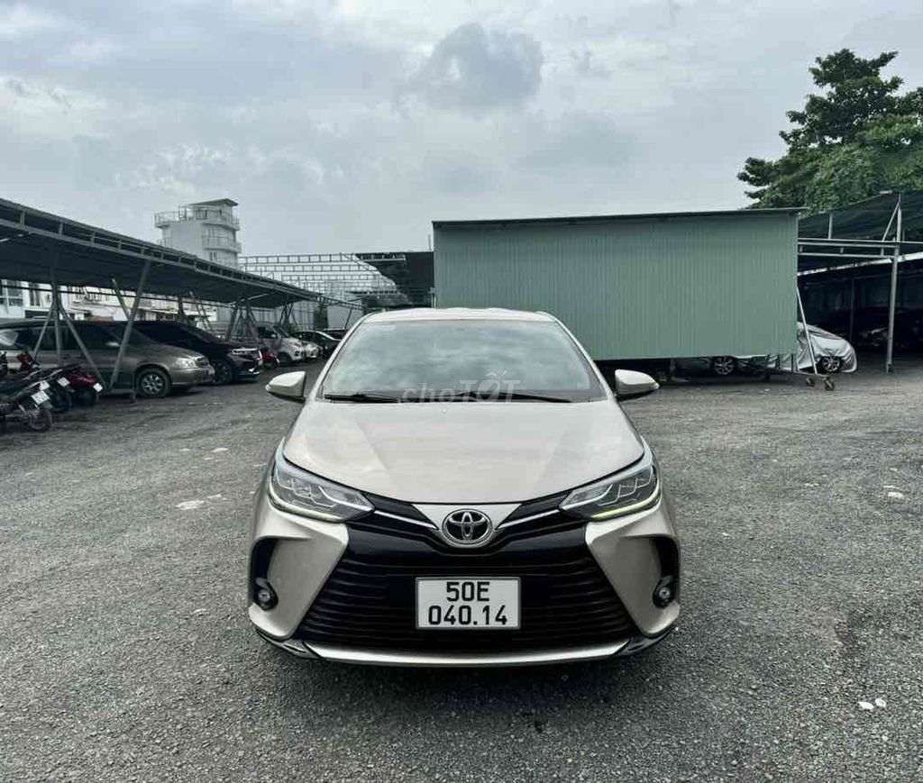 Toyota Vios 1.5G AT, sản xuất 2022, màu ghi vàng