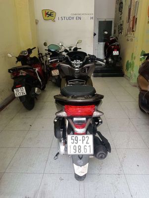 pcx giao cccd chủ
