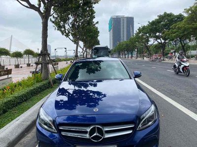 Mercedes Benz C Class 2018 C200 - 25000 km. Mua bán Ô tô tại Quận Ngũ Hành Sơn Đà Nẵng được đăng bởi Thành
