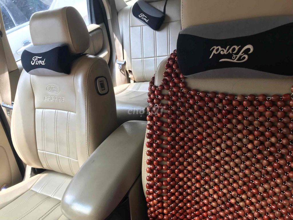 Ford Escape 2.3L 2006 Автомат Черный