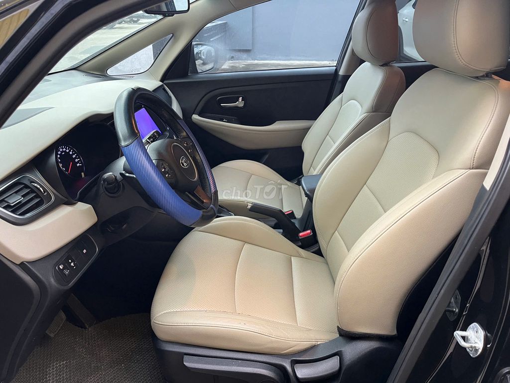 KIA RONDO GAT 2022 XE GIA ĐÌNH CHẤT ĐẸP HT VAY 70%. Mua bán Ô tô tại Quận 11 Tp Hồ Chí Minh được đăng bởi Hiếu hình 17