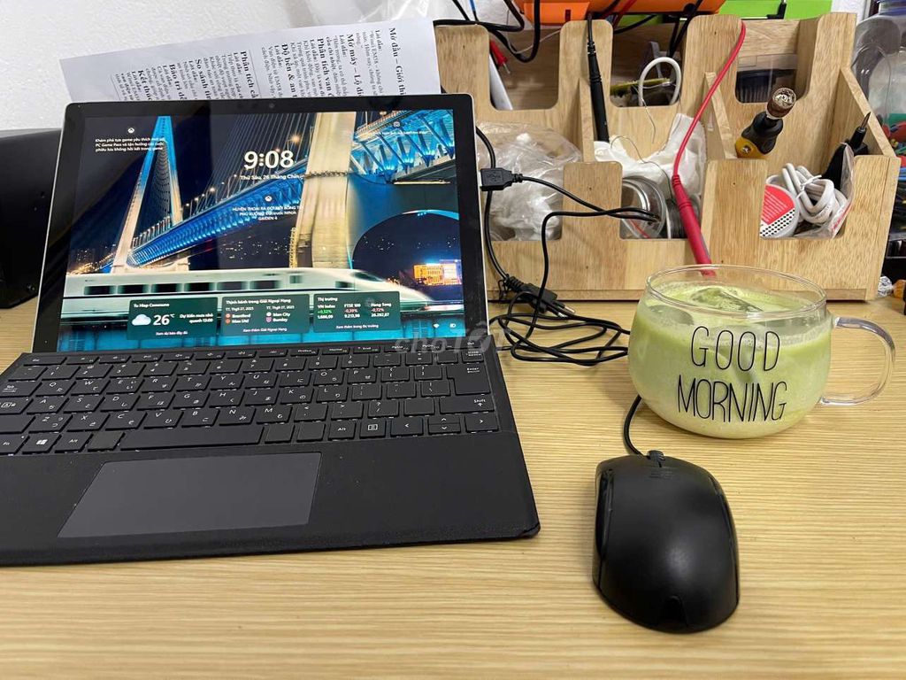 Microsoft Surface Pro 5 8GB/256GB Đen. Mua bán Máy tính bảng tại Quận Hoàng Mai Hà Nội được đăng bởi Thanh hình 1
