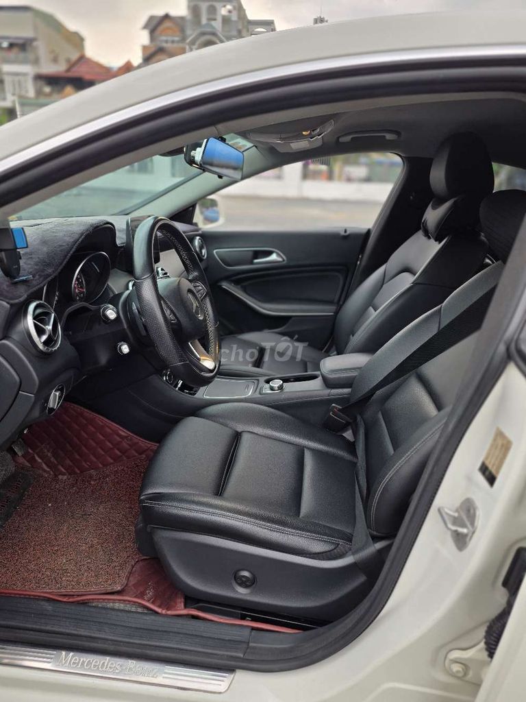 Mercedes-Benz CLA200 2017 Trắng 65000 km. Mua bán Ô tô tại Quận 6 Tp Hồ Chí Minh được đăng bởi Nguyen hình 10