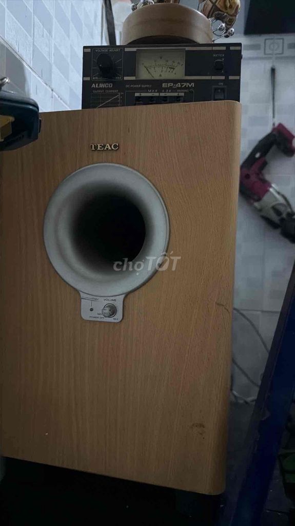 Loa siêu trầm TEAC Nâu Gỗ. Mua bán Tivi, Âm thanh tại Huyện Nhơn Trạch Đồng Nai được đăng bởi Nguyễn Phúc hình 1
