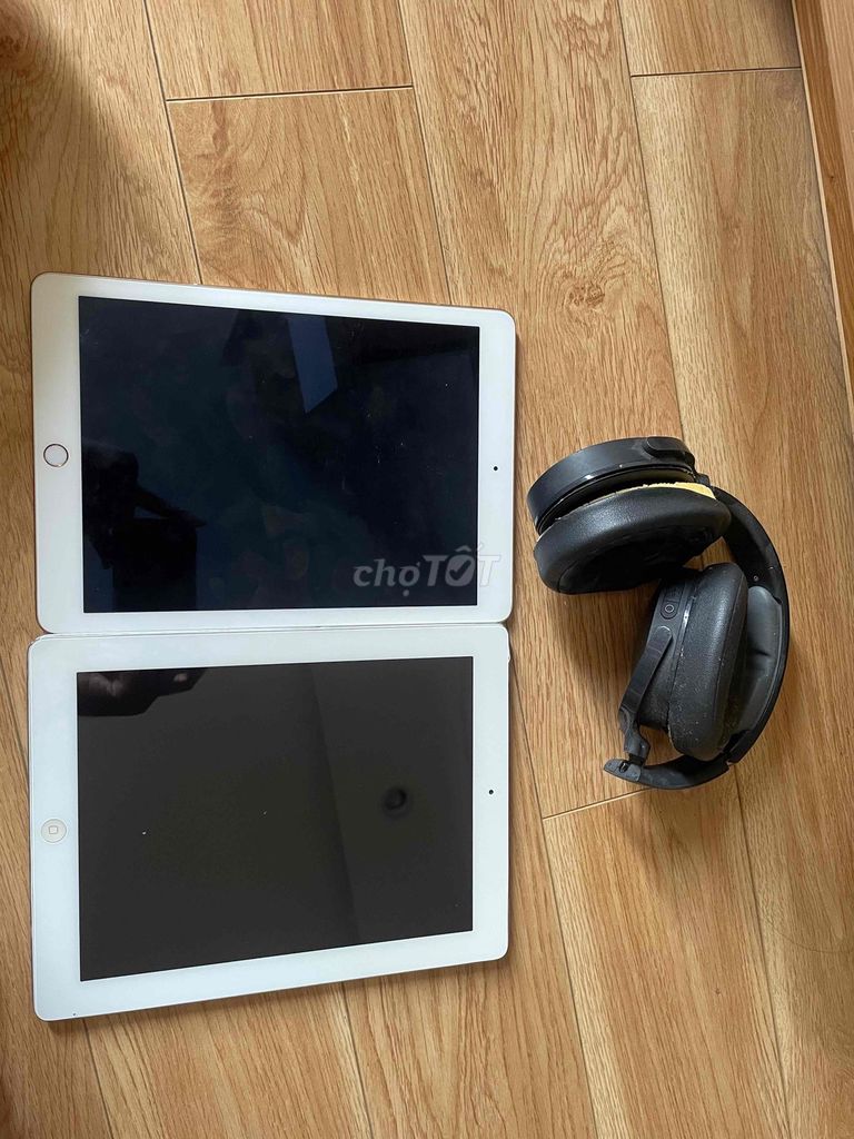 Apple iPad 2 Bạc Đã sử dụng. Mua bán Máy tính bảng tại Quận Bắc Từ Liêm Hà Nội được đăng bởi Mai Linh hình 1