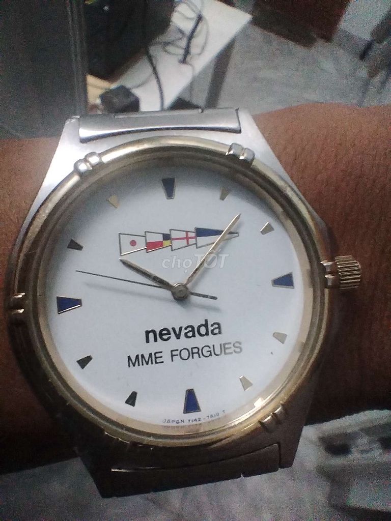 Đồng bồ Nevada hãng Mỹ máy Nhật, size 38mm,mặt đẹp