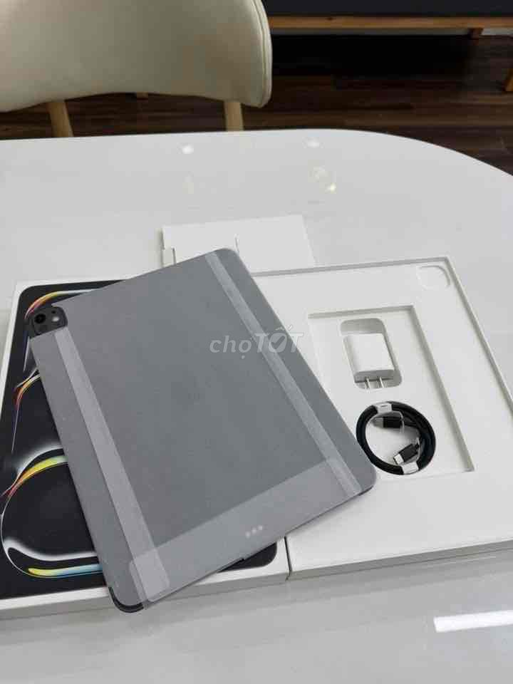Apple iPad Pro M5 13 inch Mới 100% chưa kích hoạt. Mua bán Máy tính bảng tại Quận Tân Bình Tp Hồ Chí Minh được đăng bởi Shop Trung Văn Apple Watch hình 1