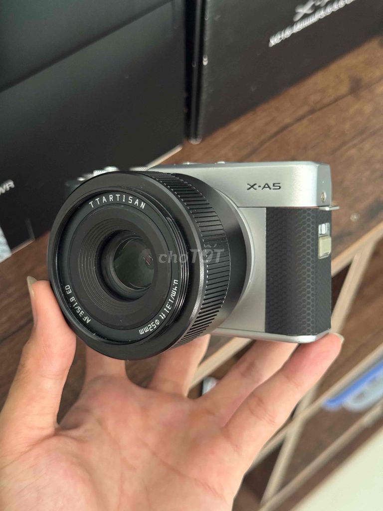 Bán Fujifilm XA5 kèm lens Ttartisan 35 F1.8. Mua bán Máy ảnh, Máy quay tại Quận Thanh Khê Đà Nẵng được đăng bởi Sáng Phan Văn hình 1