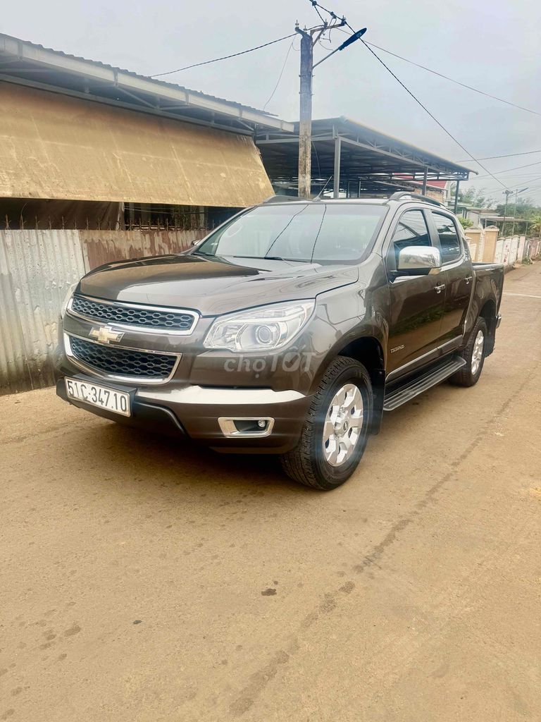 Chevrolet Colorado 2013 2 cầu