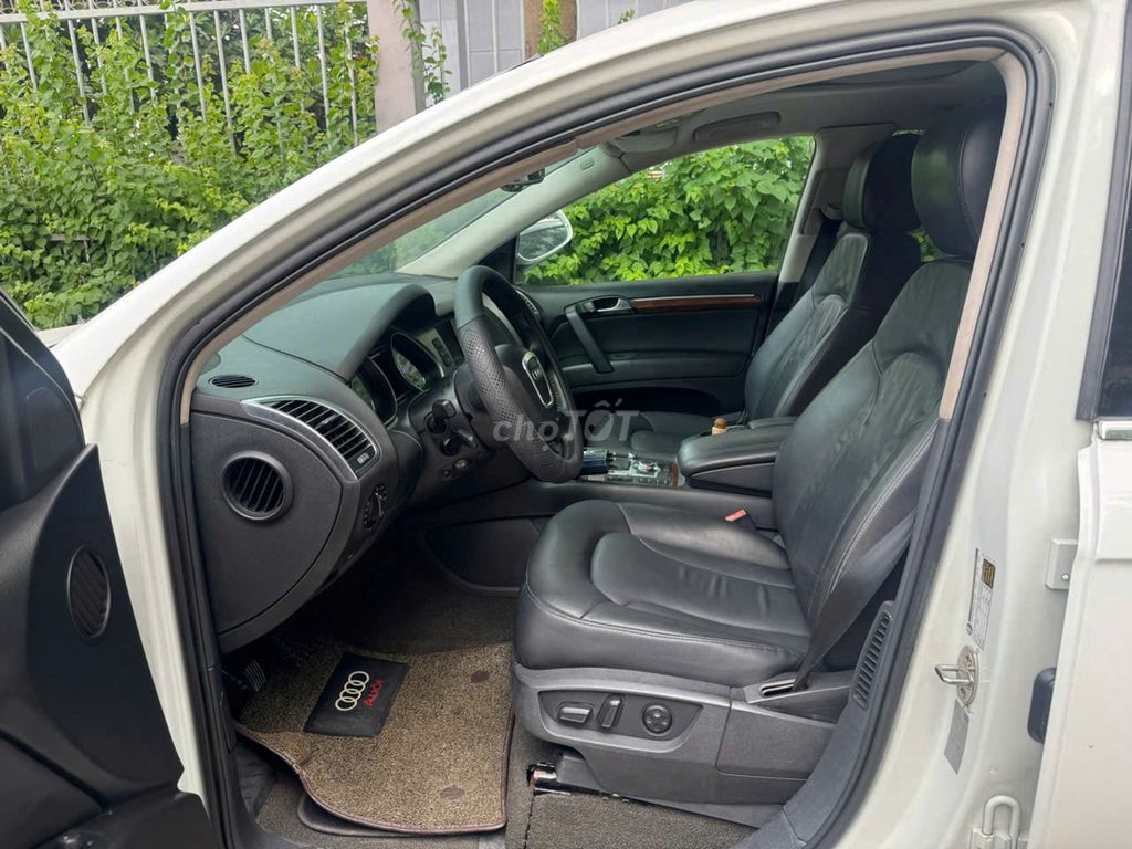 Audi Q7 2006 4.2 AT - 95000 km. Mua bán Ô tô tại Huyện Nhà Bè Tp Hồ Chí Minh được đăng bởi Tri hình 9