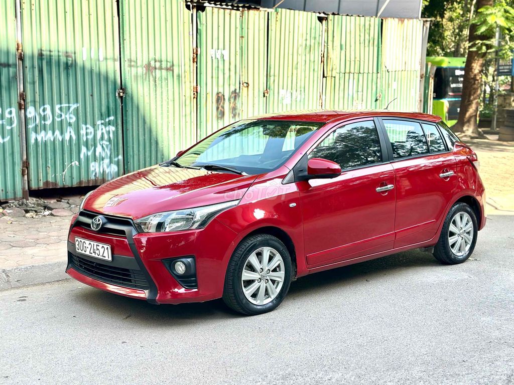 Toyota Yaris 2014 E 1.3 86000 km. Mua bán Ô tô tại Quận Hoàng Mai Hà Nội được đăng bởi Thanh Tân hình 3