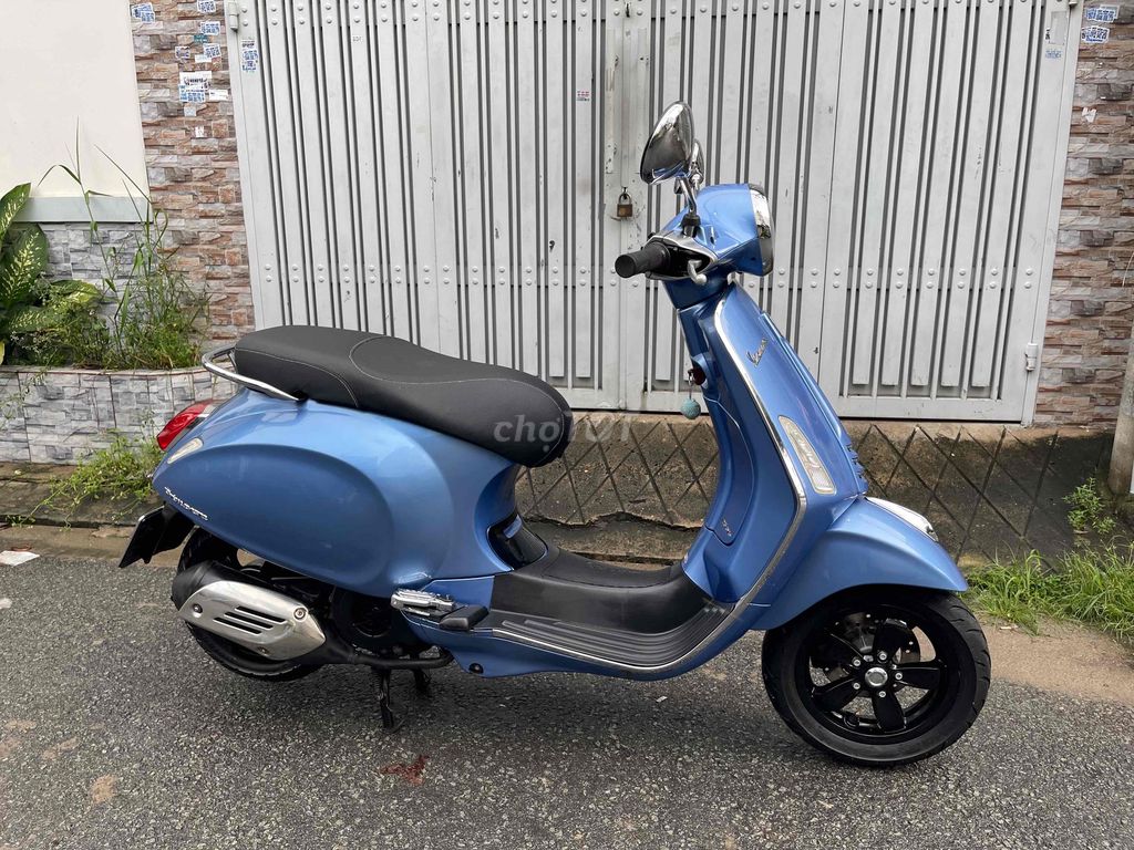 Vespa Primavera 125 3Vie 2015 9chủ xe zin bao đẹp. Mua bán Xe máy tại Quận Bình Tân Tp Hồ Chí Minh được đăng bởi HUY hình 4