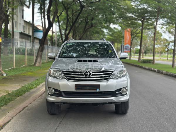 Fotuner 2015 MT Dầu. Mua bán Ô tô tại Quận 10 Tp Hồ Chí Minh được đăng bởi Quan  hình 1