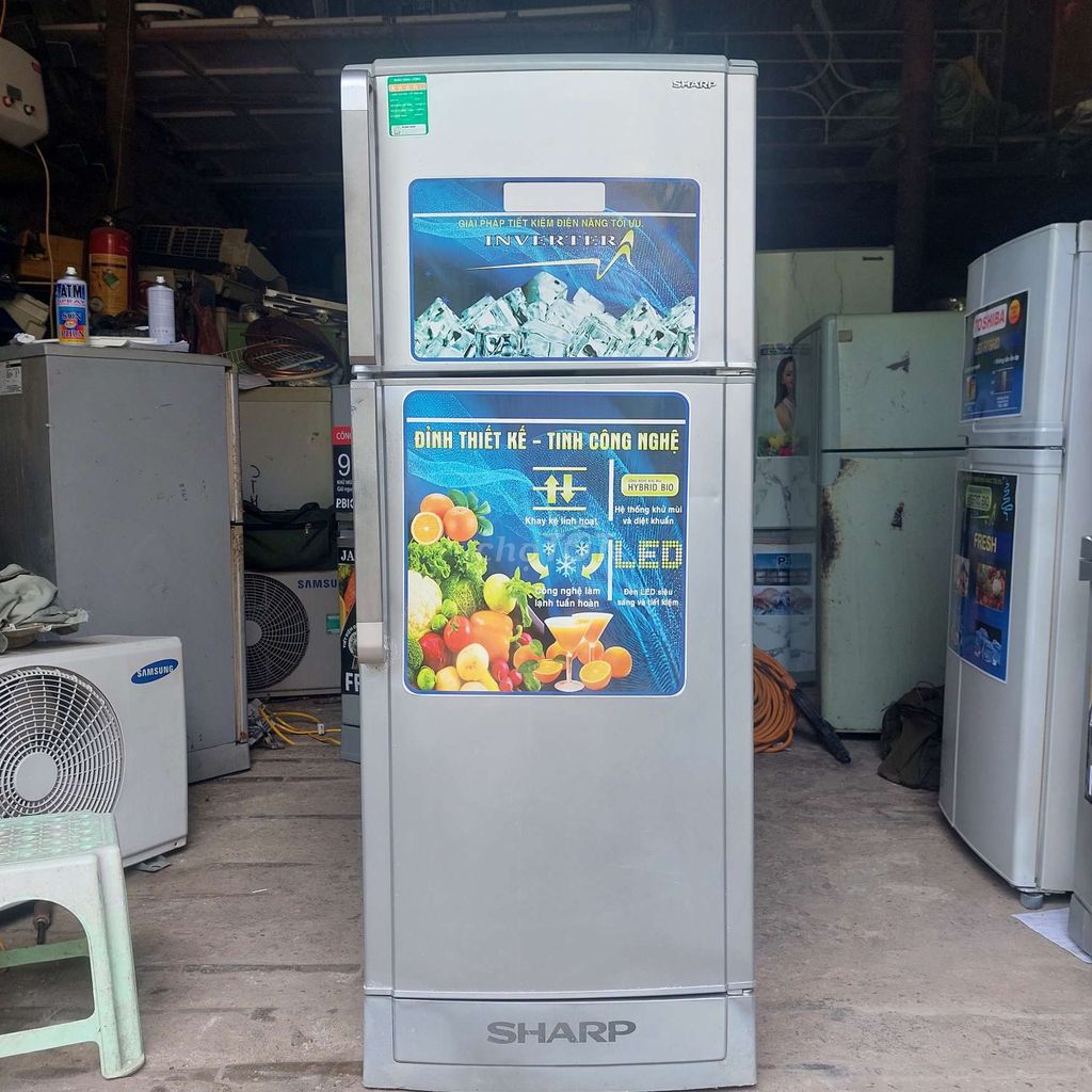 Tủ lạnh Sharp 180L Xám Inverter. Mua bán Tủ lạnh tại Quận Long Biên Hà Nội được đăng bởi Đặng Thị Trang hình 1