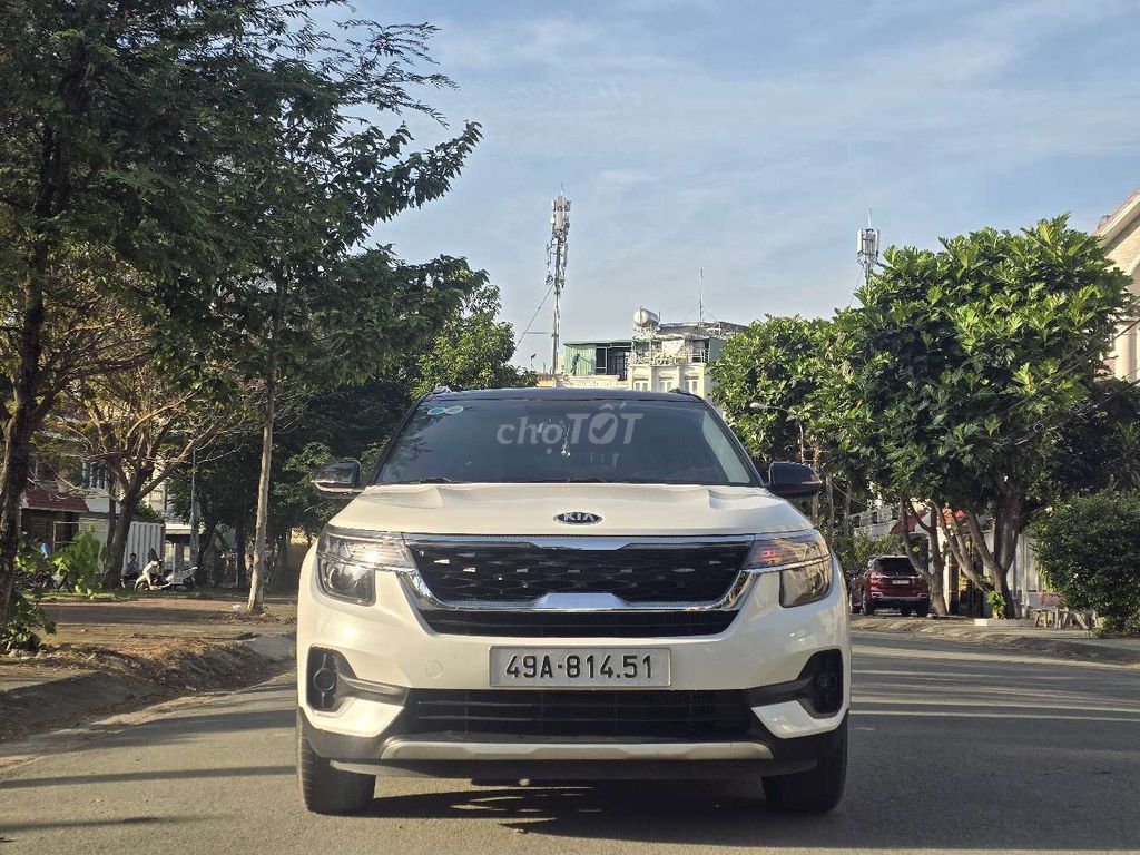 KIA SELTOS 1.4L 2020 LUXURY 64000KM BẢO HÀNH 1 NĂM. Mua bán Ô tô tại undefined undefined được đăng bởi Lê Tử can  hình 1