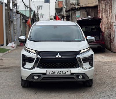 Mitsubishi Xpander 2023 Trắng 7 chỗ