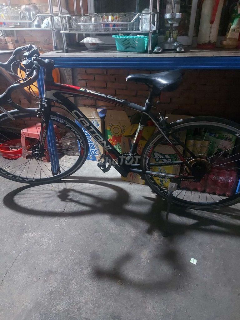 Xe đạp đua CATANI Đen đỏ. Mua bán Xe đạp tại Thị xã Bến Cát Bình Dương được đăng bởi khanh hình 1